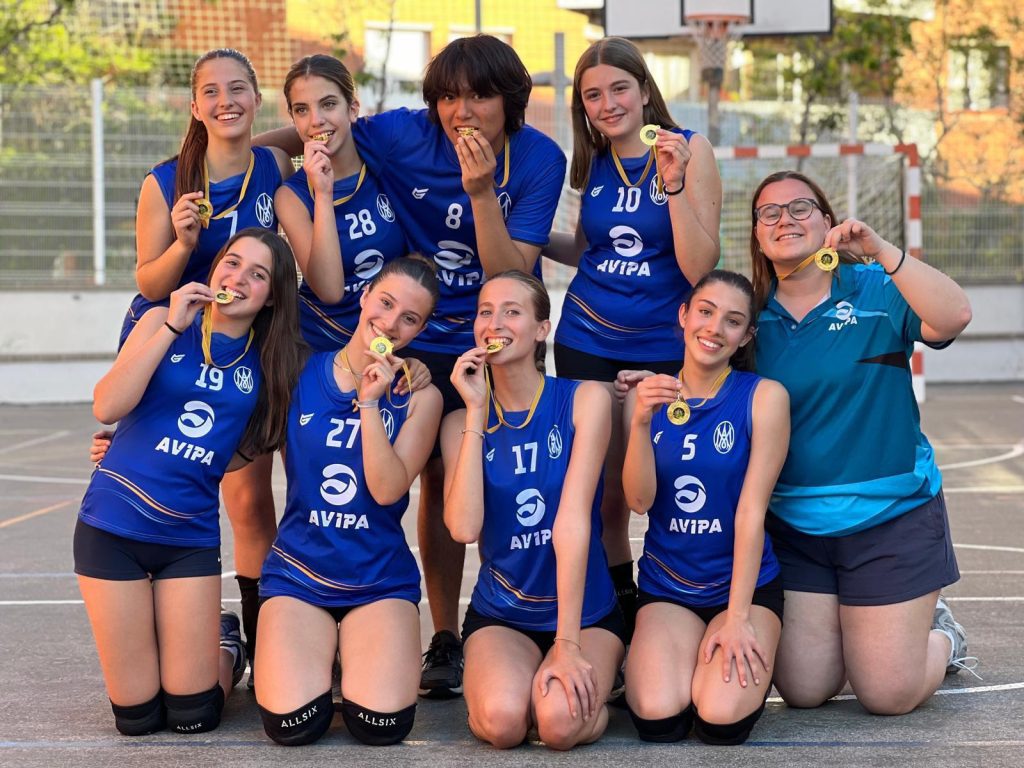 Éxito equipos de Voleibol de AVIPA