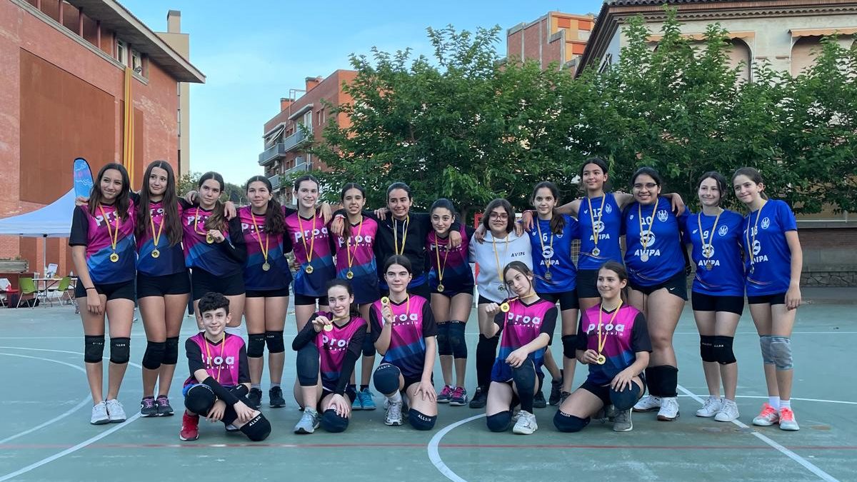 Éxito equipos de Voleibol de AVIPA